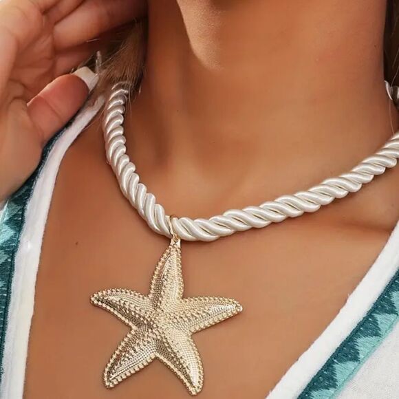 Starfish boho rope style necklace - Picture 3 of 11